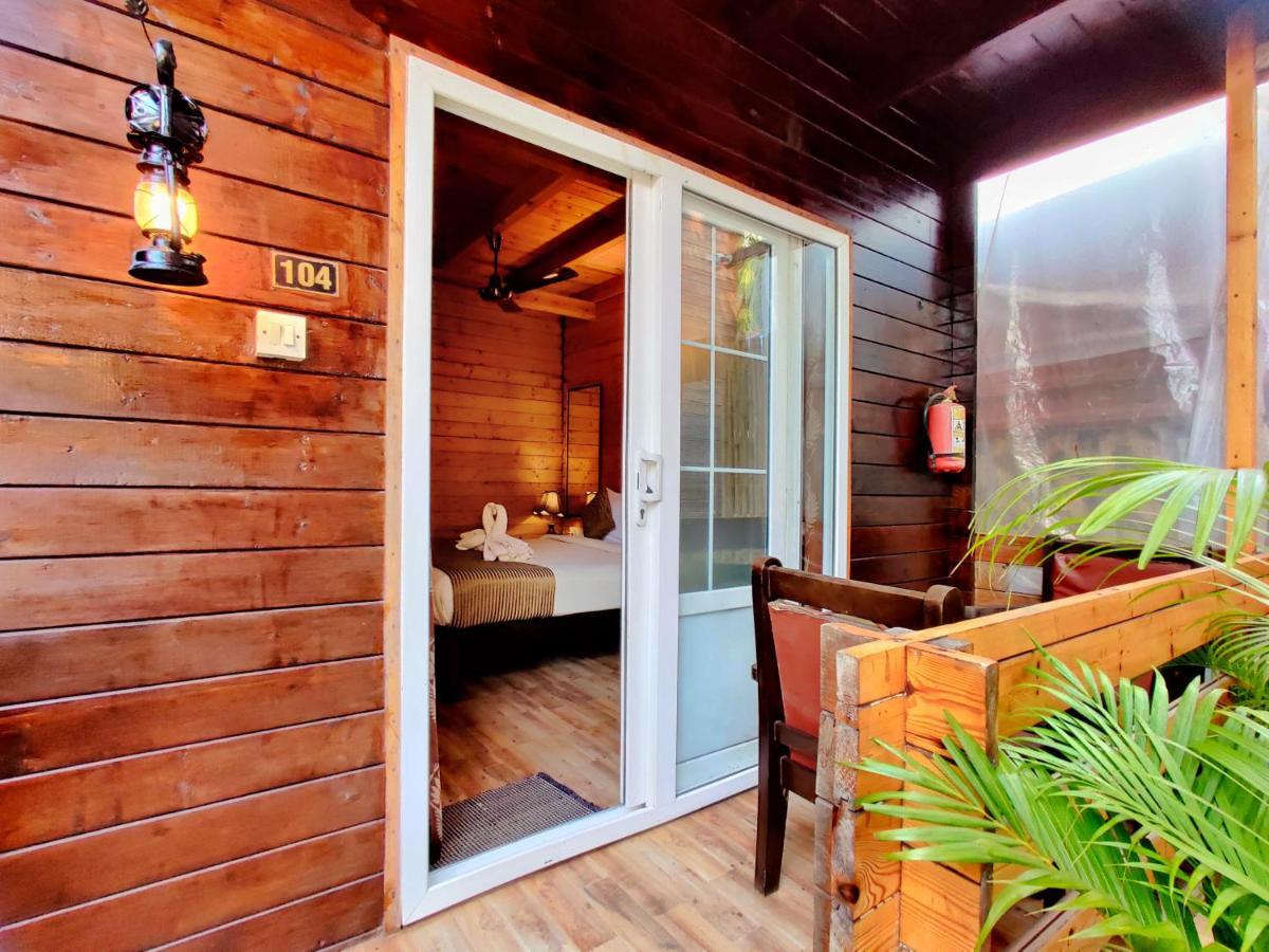 La Vie Woods- Couples/Families Only Calangute Exterior foto